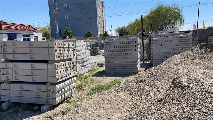 水泥護欄產(chǎn)品庫存